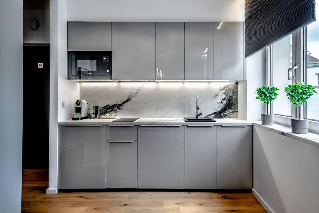 Koszykowa Suite - Apartament W Centrum Warszawy! วอร์ซอ ภายนอก รูปภาพ