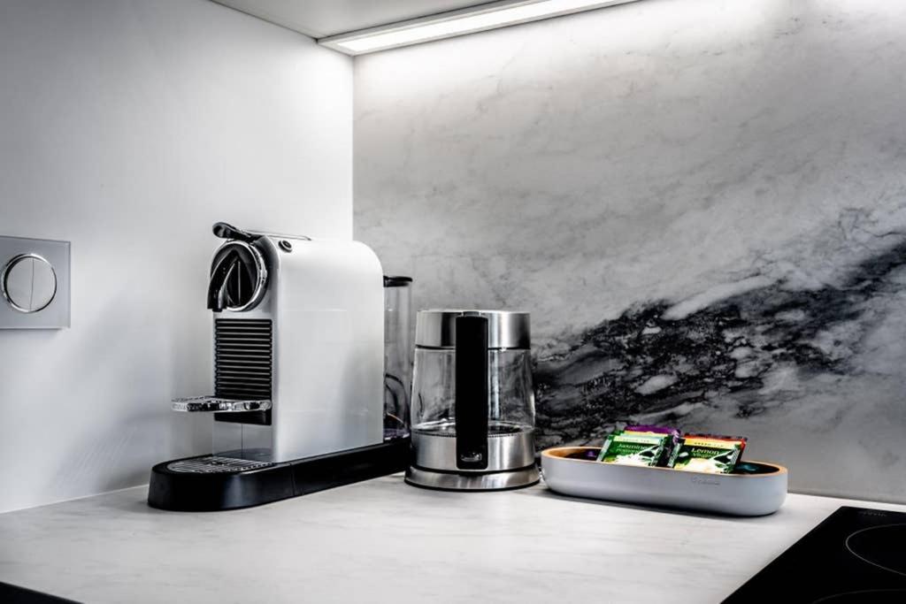 Koszykowa Suite - Apartament W Centrum Warszawy! วอร์ซอ ภายนอก รูปภาพ